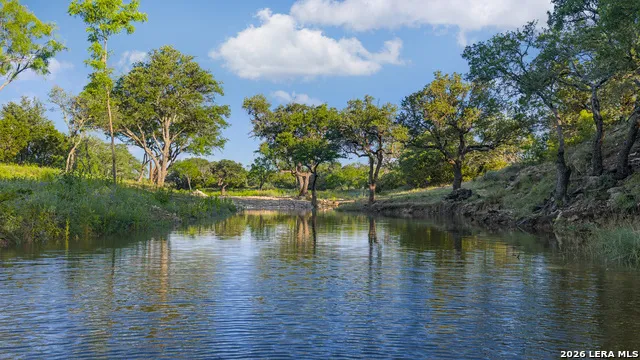 000 RM 1221 London, TX 76854