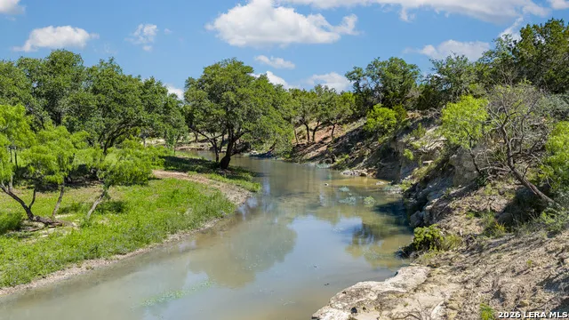 000 RM 1221 London, TX 76854
