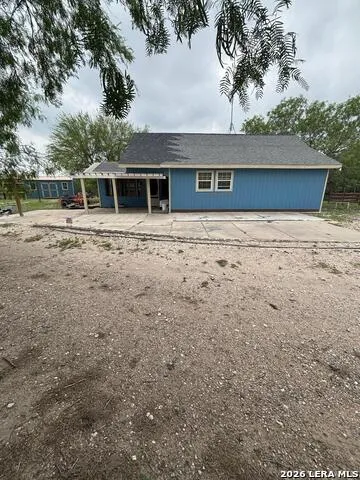 10172 Pvt 597 Mathis, TX 78368