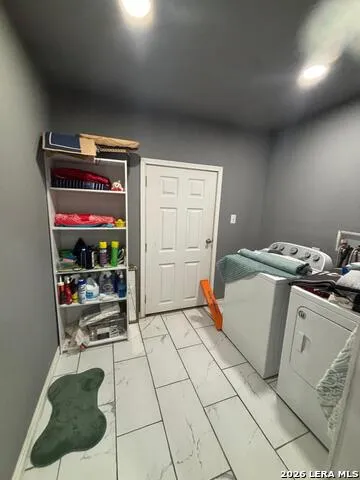 10172 Pvt 597 Mathis, TX 78368