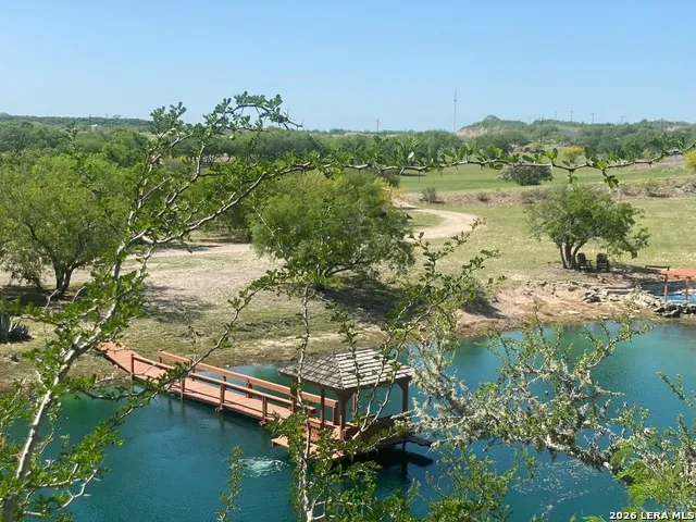 10172 Pvt 597 Mathis, TX 78368