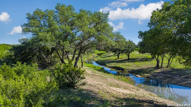 TBD FM 1221 London, TX 76854