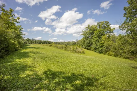 147 Lauer Road