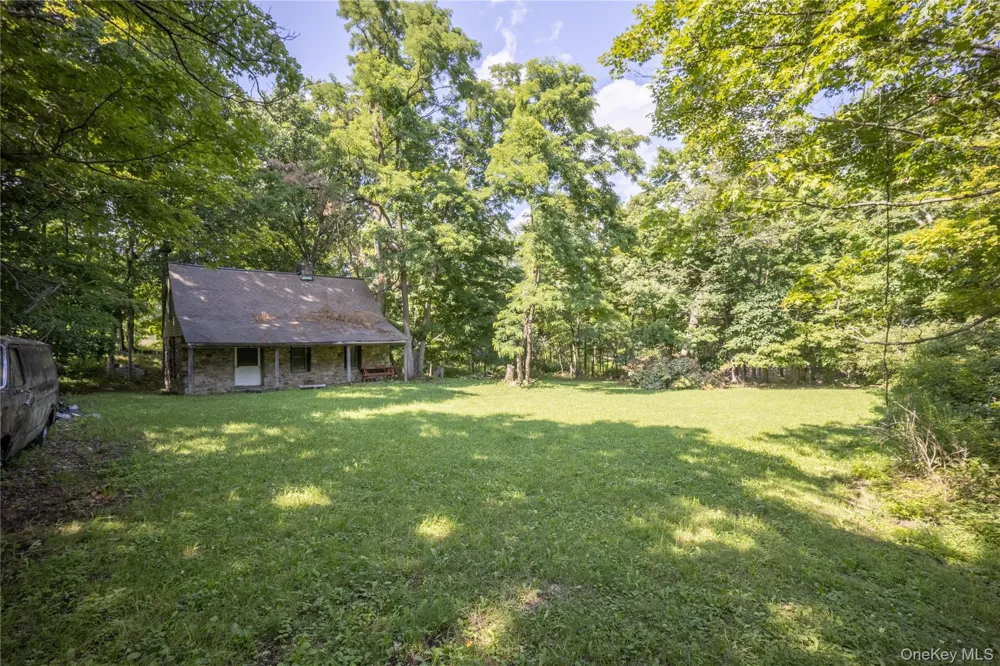 147 Lauer Road Poughkeepsie, NY 12603