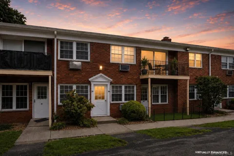 8 Colonial Road #36