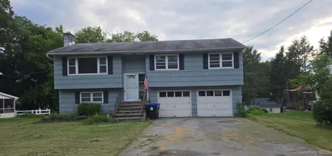 14 Bellmore Drive