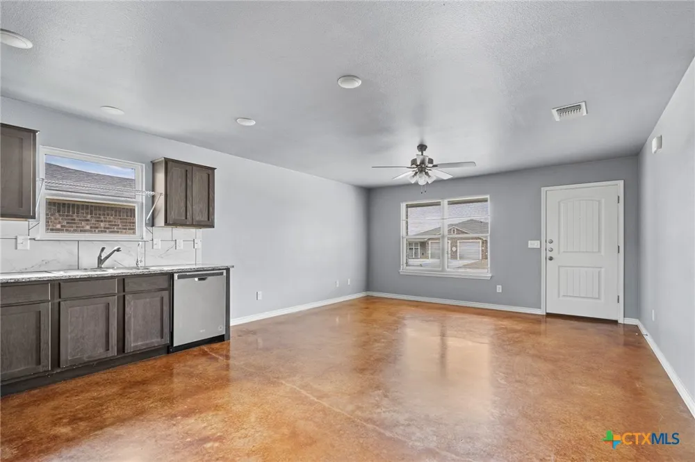 1806 Castroville Trail Copperas Cove, TX 76522