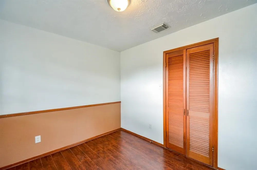 4802 Lost Oak Drive Spring, TX 77388