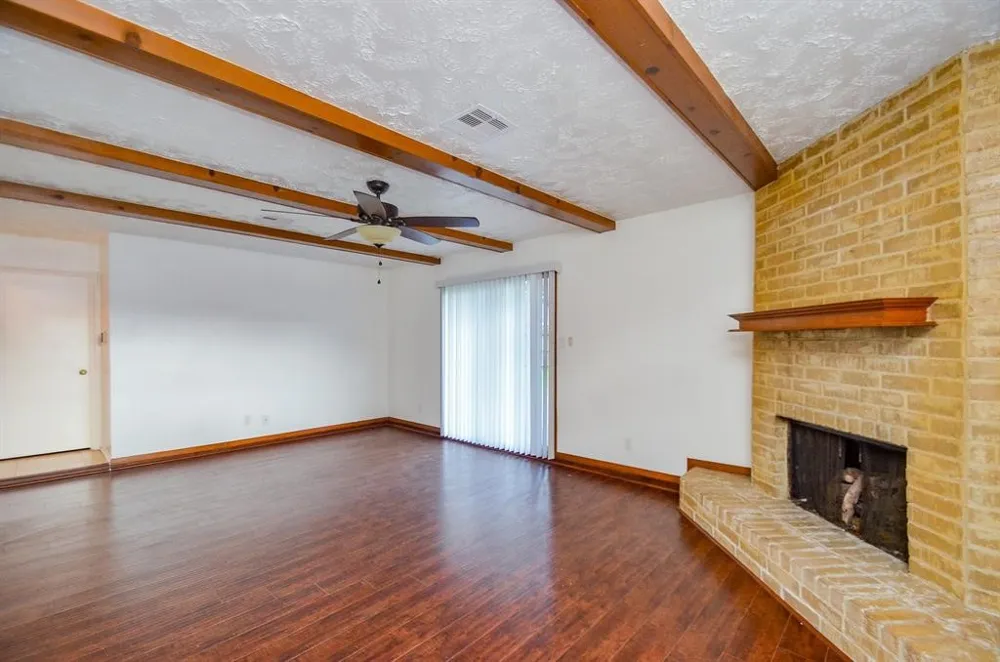 4802 Lost Oak Drive Spring, TX 77388