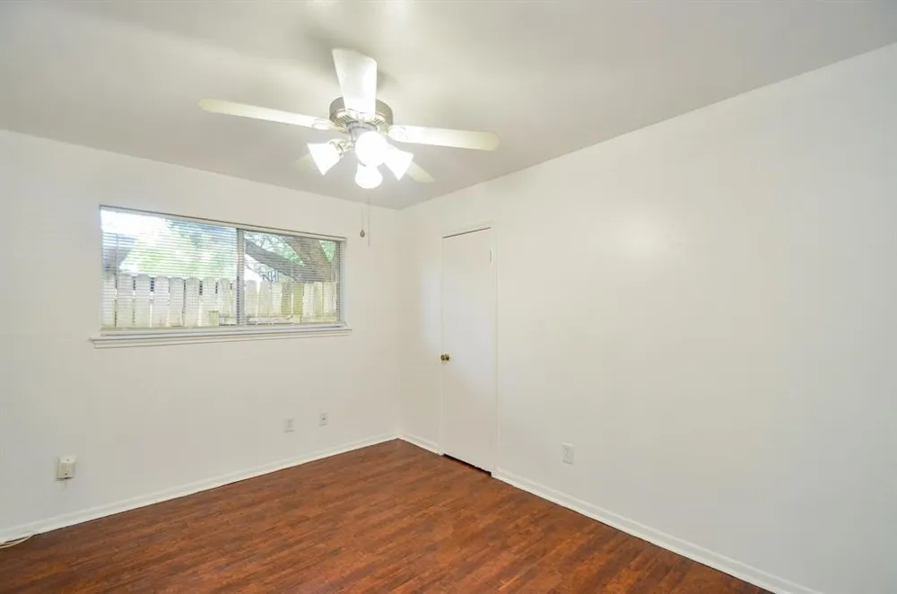 4802 Lost Oak Drive Spring, TX 77388