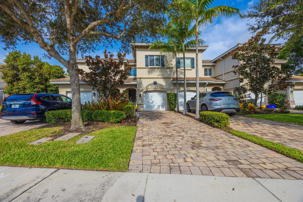 2646 Webb Avenue Delray Beach, FL 33444