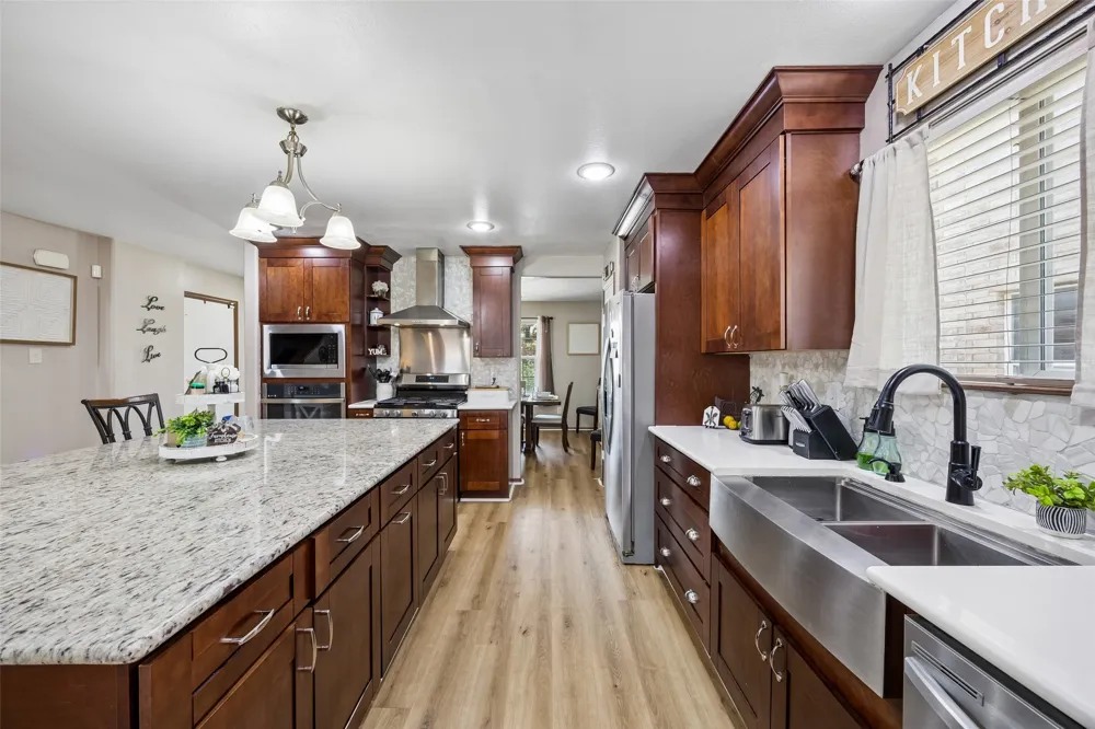 709 Bastrop Drive Arlington, TX 76002