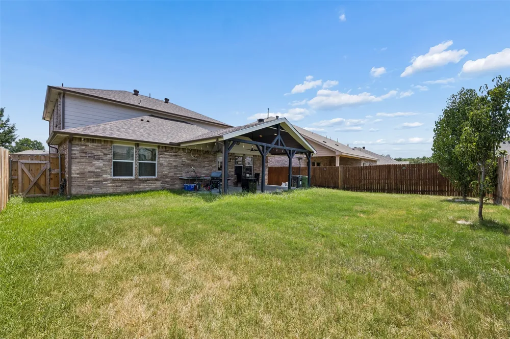 709 Bastrop Drive Arlington, TX 76002