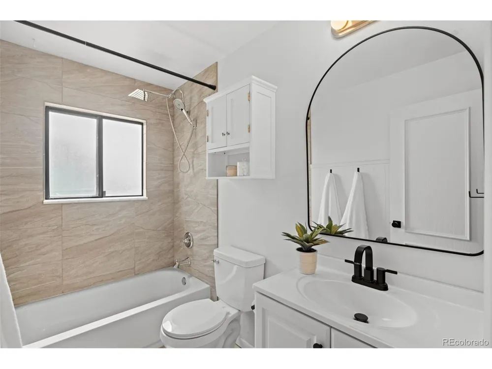 2444 S Cole Way Lakewood, CO 80228