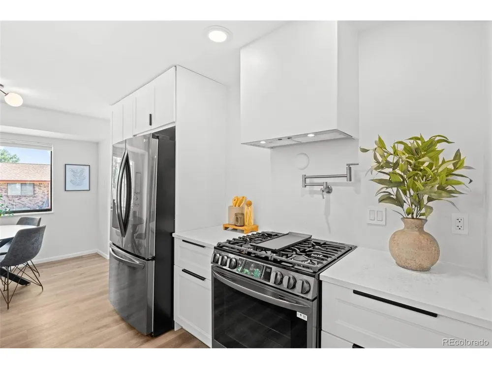 2444 S Cole Way Lakewood, CO 80228