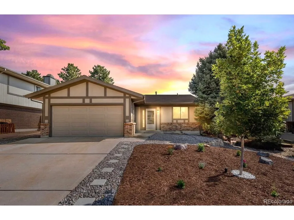 2444 S Cole Way Lakewood, CO 80228