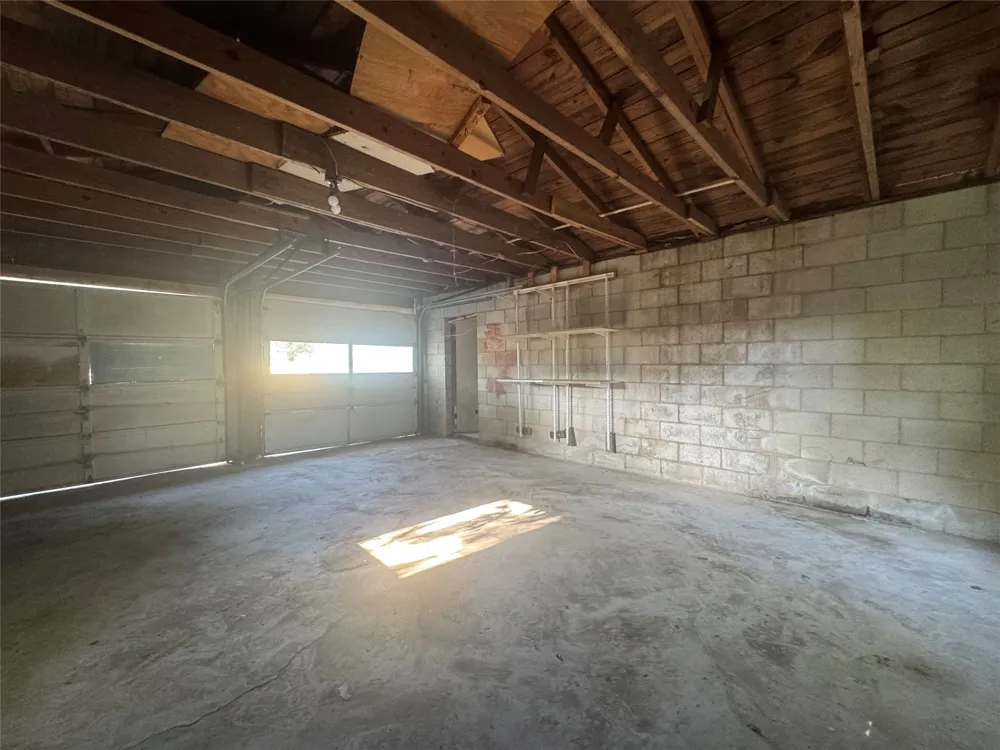443 CR 1768 Clifton, TX 76634