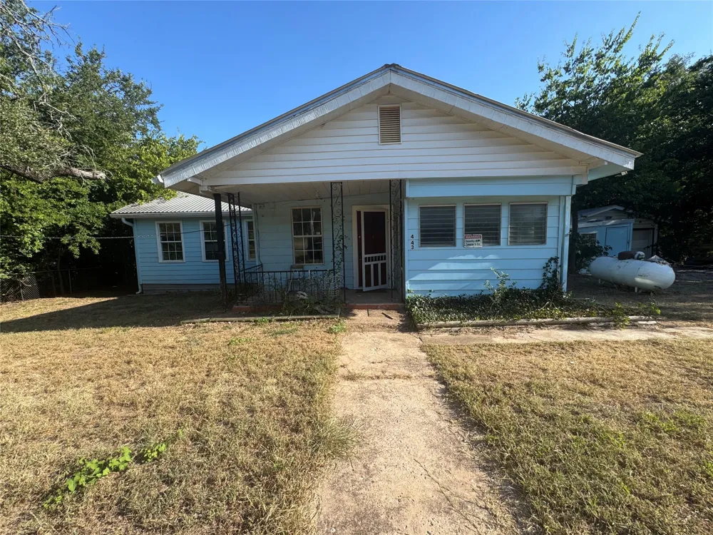 443 CR 1768 Clifton, TX 76634