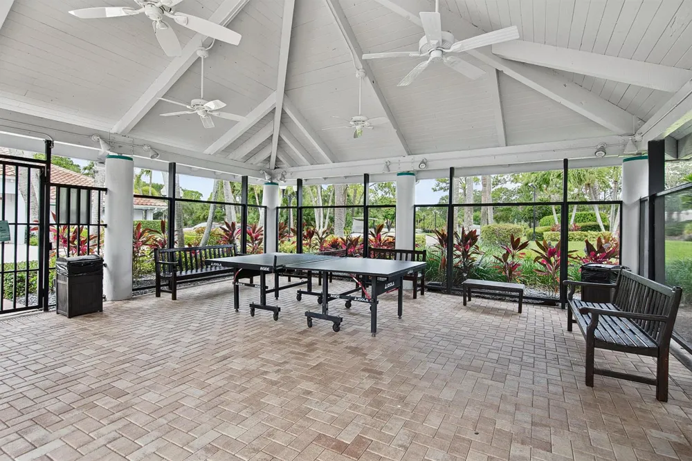 126 HAMMOCKS DRIVE 