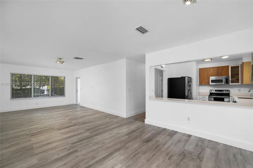 14120 NW 2nd Ave Miami, FL 33168