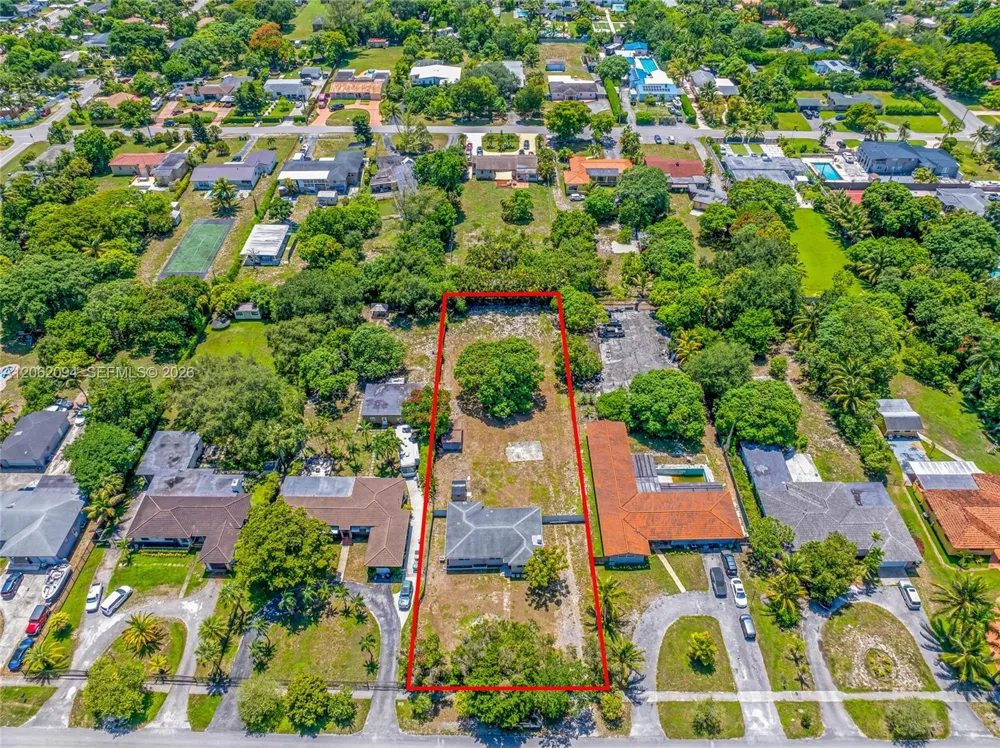14120 NW 2nd Ave Miami, FL 33168
