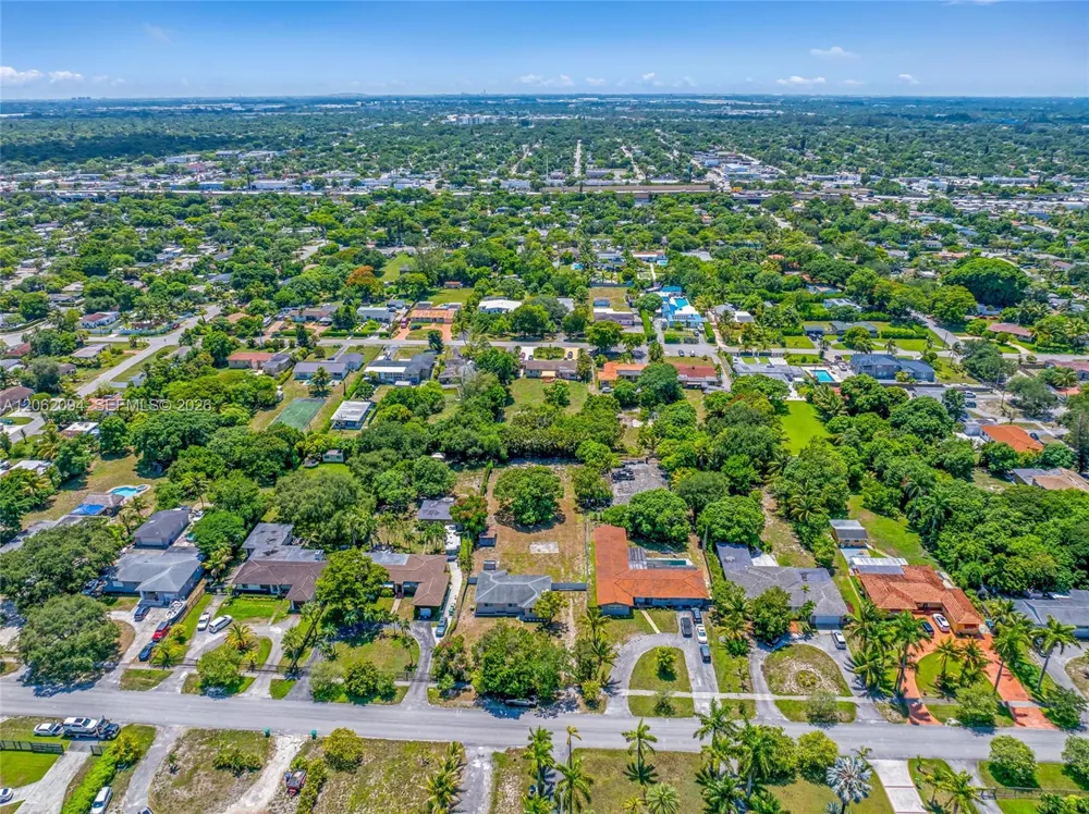 14120 NW 2nd Ave Miami, FL 33168