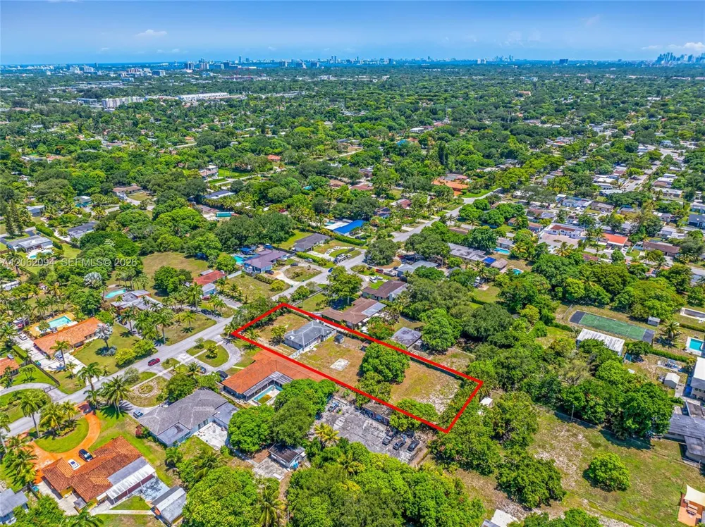 14120 NW 2nd Ave Miami, FL 33168
