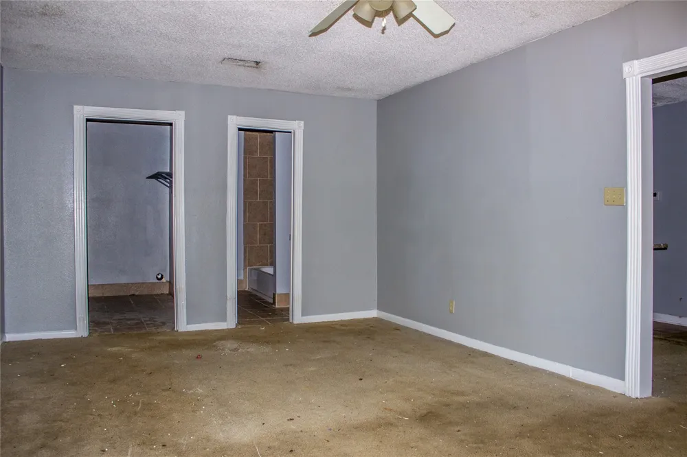 404 E Laurel Street Hugo, OK 74743