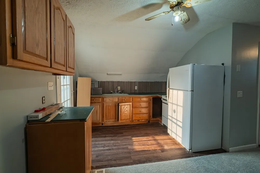 6211 Woodbury Hwy Manchester, TN 37355