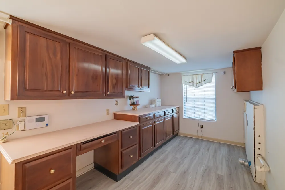 6211 Woodbury Hwy Manchester, TN 37355