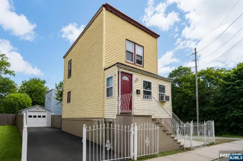 539 Joyce Street