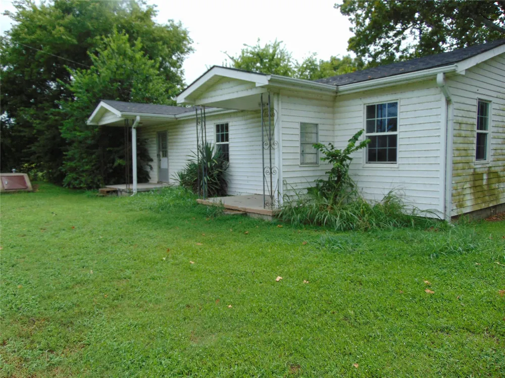 226 Happy Trails Road Ardmore, OK 73401