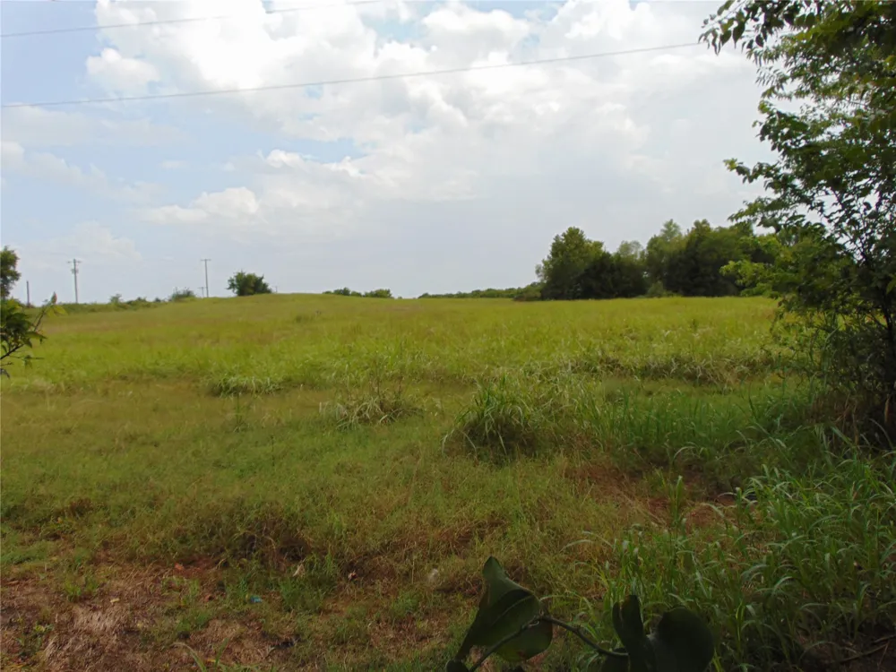 226 Happy Trails Road Ardmore, OK 73401