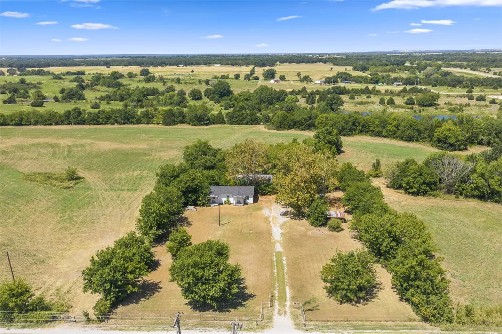 226 Happy Trails Road Ardmore, OK 73401
