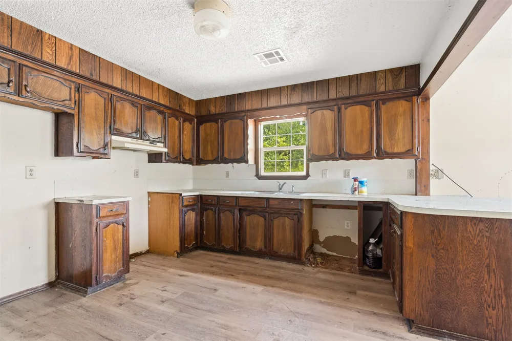 226 Happy Trails Road Ardmore, OK 73401