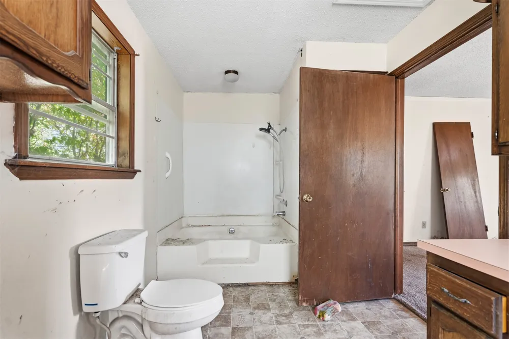 226 Happy Trails Road Ardmore, OK 73401