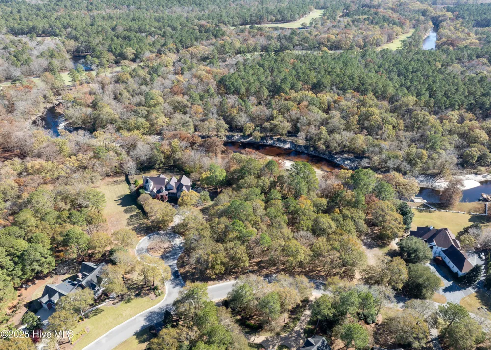 167 River Ridge Drive Wallace, NC 28466