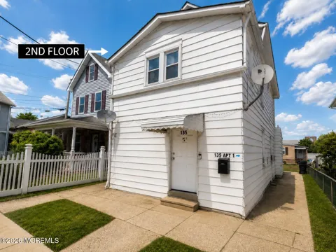 135 Whitehead Avenue #upstairs