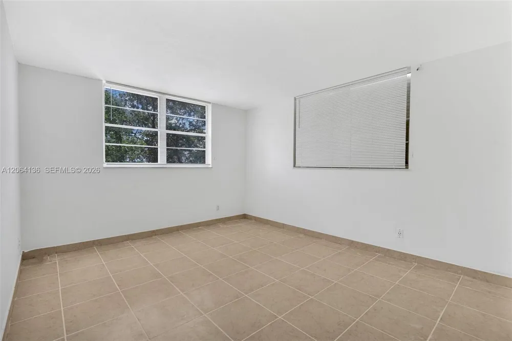 1465 NE 123rd St #416 North Miami, FL 33161