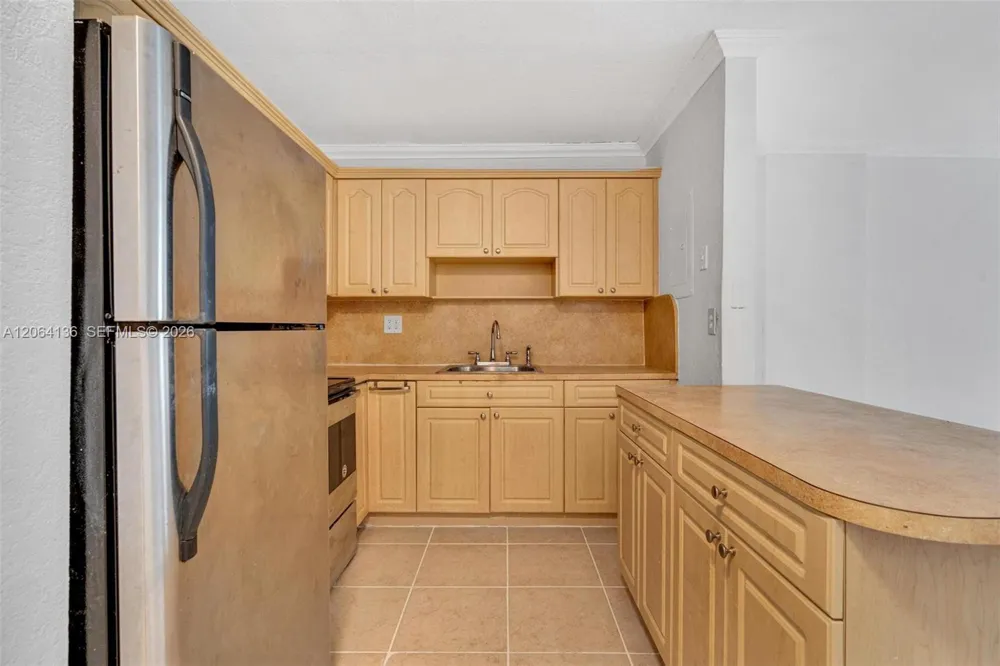 1465 NE 123rd St #416 North Miami, FL 33161