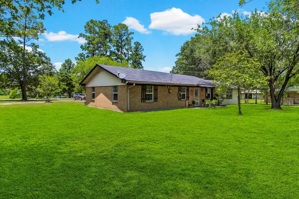 401 Dogwood Circle Corrigan, TX 75939