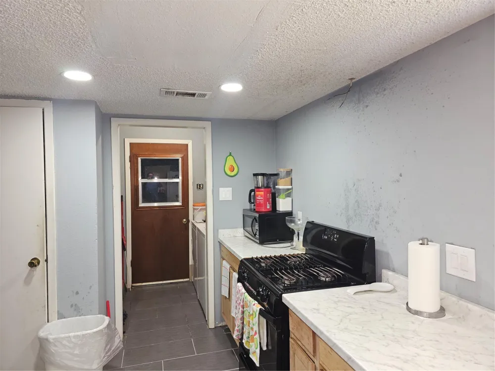909 Lilac Street La Marque, TX 77568