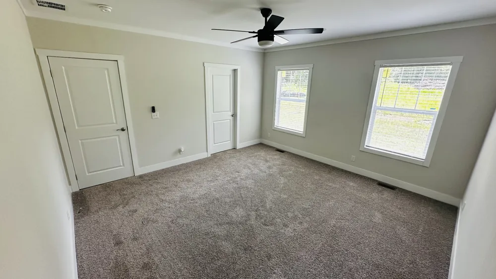 2127 N Royal St Jackson, TN 38305