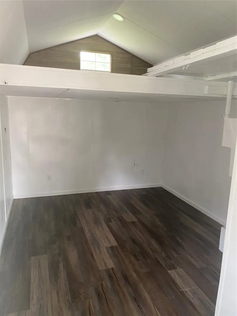1332 County Road 3660 China Spring, TX 76633