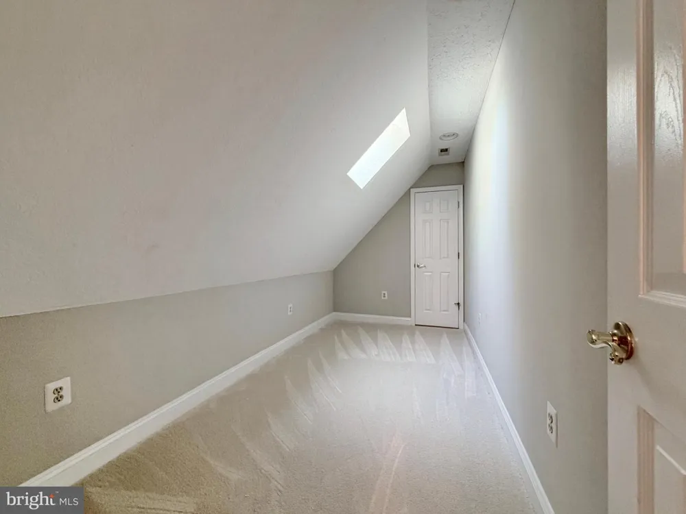 15119 BEACON HILL CIRCLE Swan Point, MD 20645
