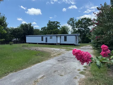 6226 County Road 48 Road