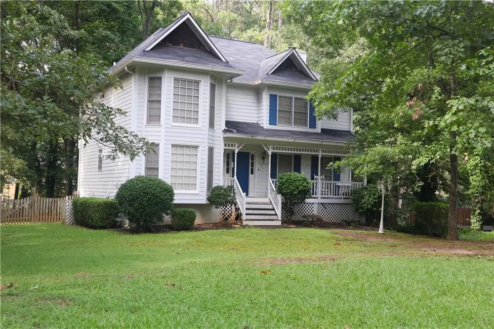 220 Creekwood Trail Fayetteville, GA 30214