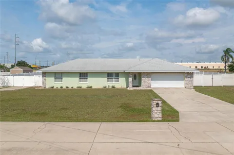 411 COUNTRY PINE ROAD