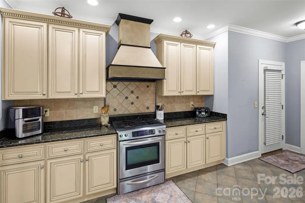 37 Stone House Road Arden, NC 28704