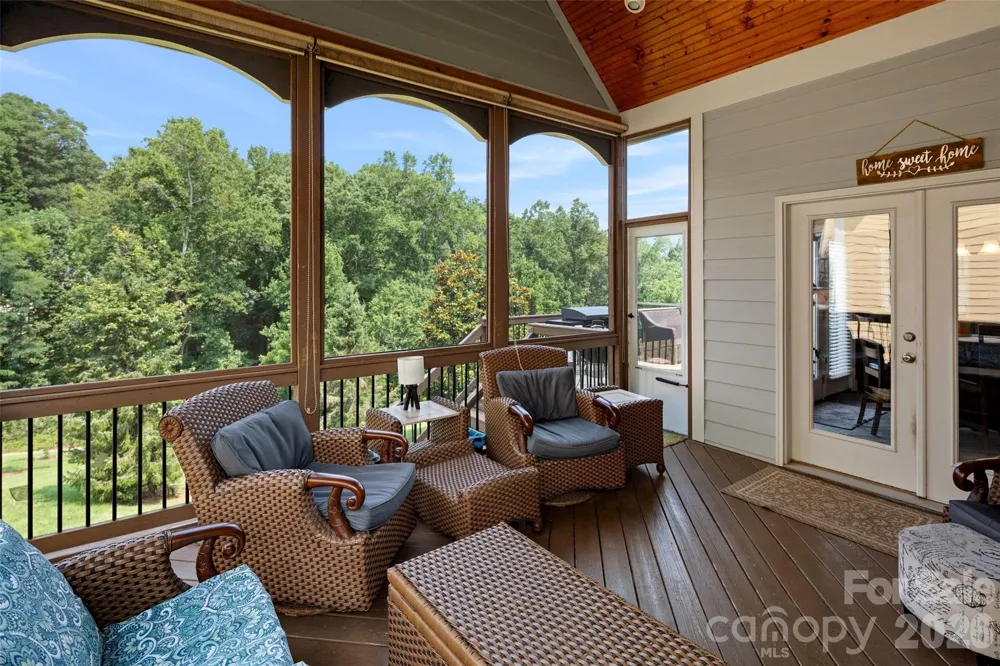 37 Stone House Road Arden, NC 28704